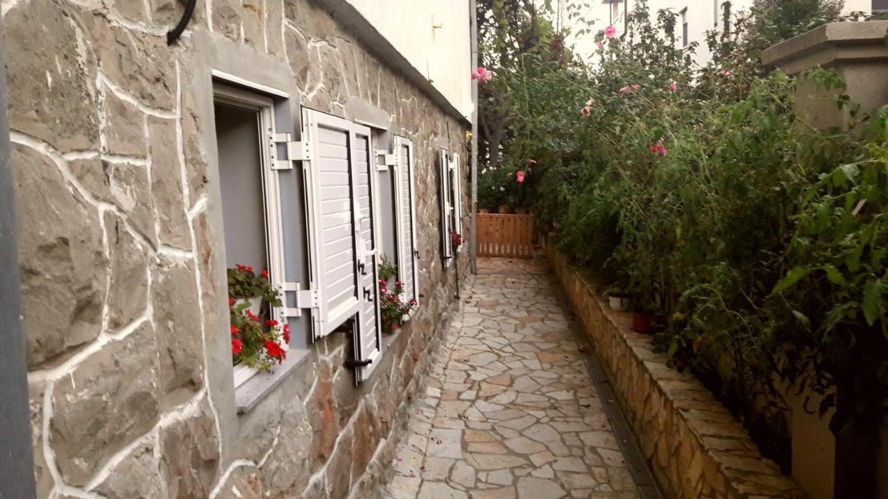 Apartment Dedinje Hill 2 Belgrad Exterior foto